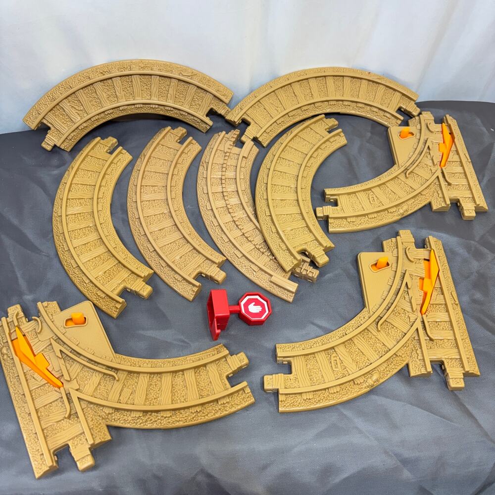 Fisher Price GeoTrax Tan Train Track Replacement 9 Piece Lot Curves & Y Track